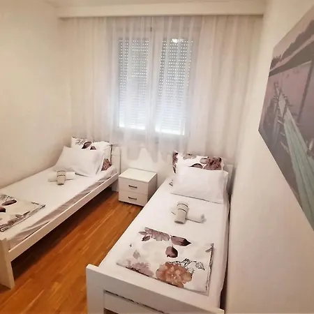 Nina Centar Mostar